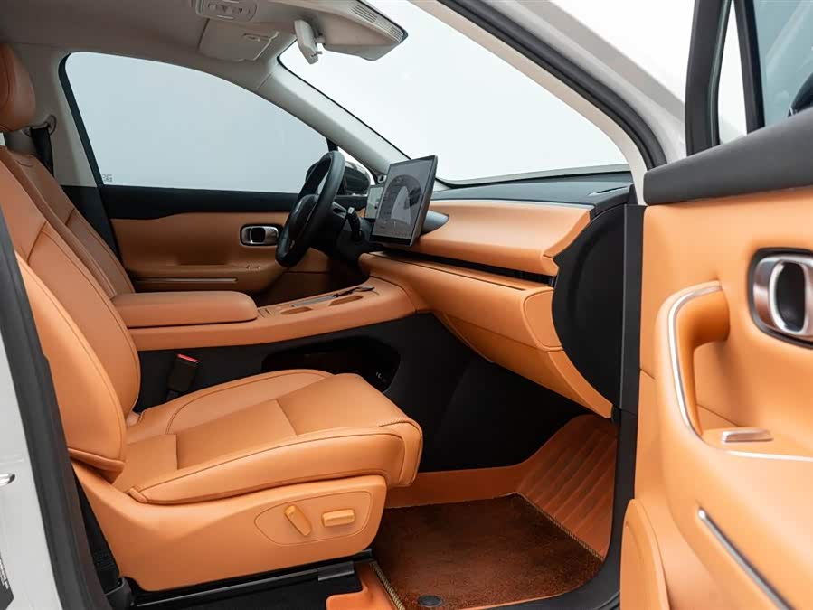 零跑汽车 零跑T03 2022 汽车图片 #13