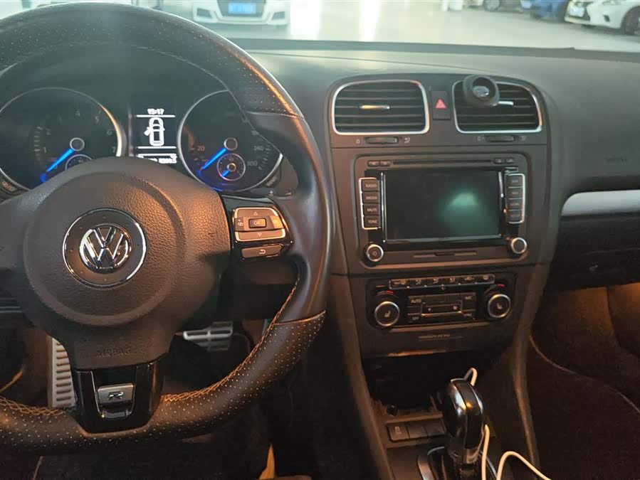 Volkswagen Golf (Imported) 2014 imagem de carro #13