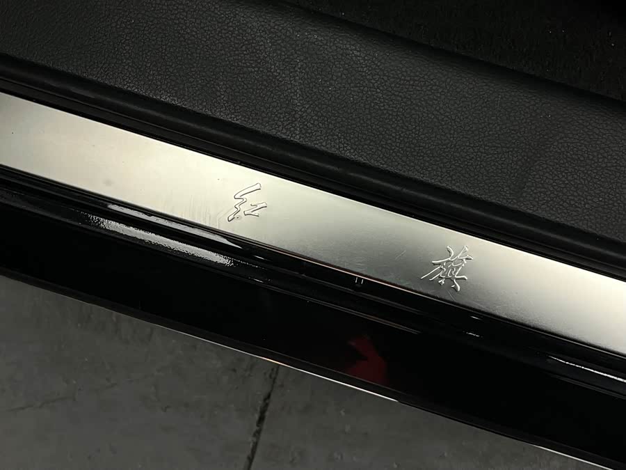 HongQi H7 2018 car image #13