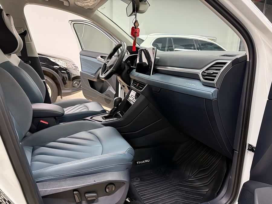 Volkswagen Tharu 2023 car image #13