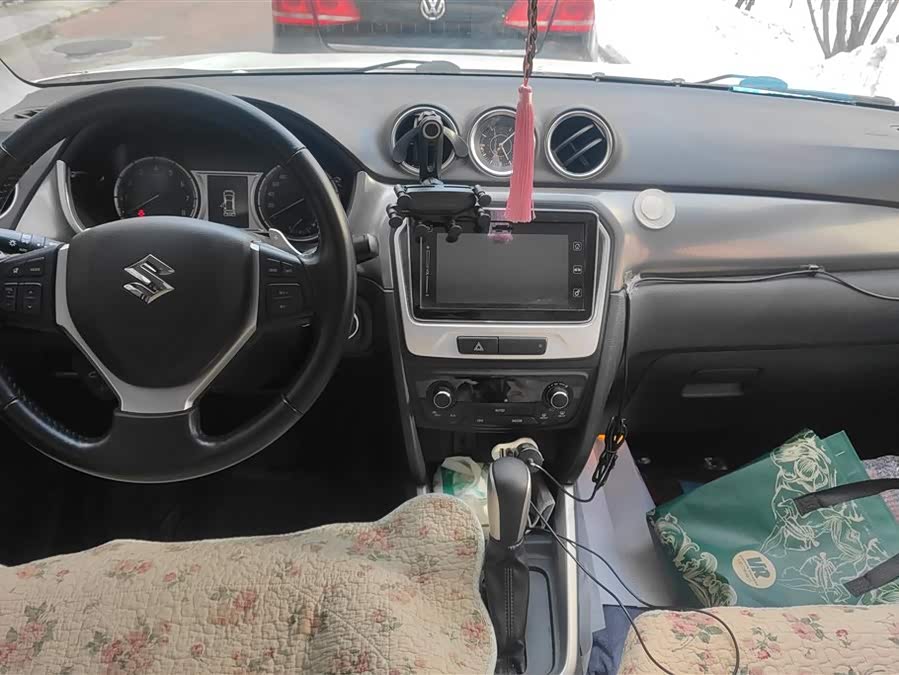 Suzuki Vitara 2015 изображение автомобиля #13