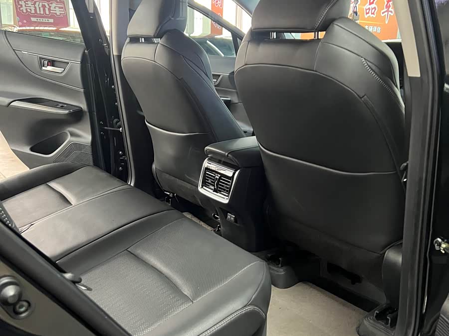 Toyota Venza 2023 immagine di auto #13