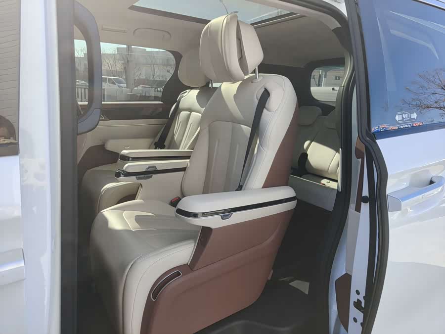 BYD Xia 2025 #13 BYD Xia 2025 imagen de coche #13