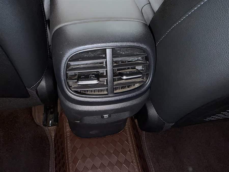 Hyundai Elantra 2023 car image #13