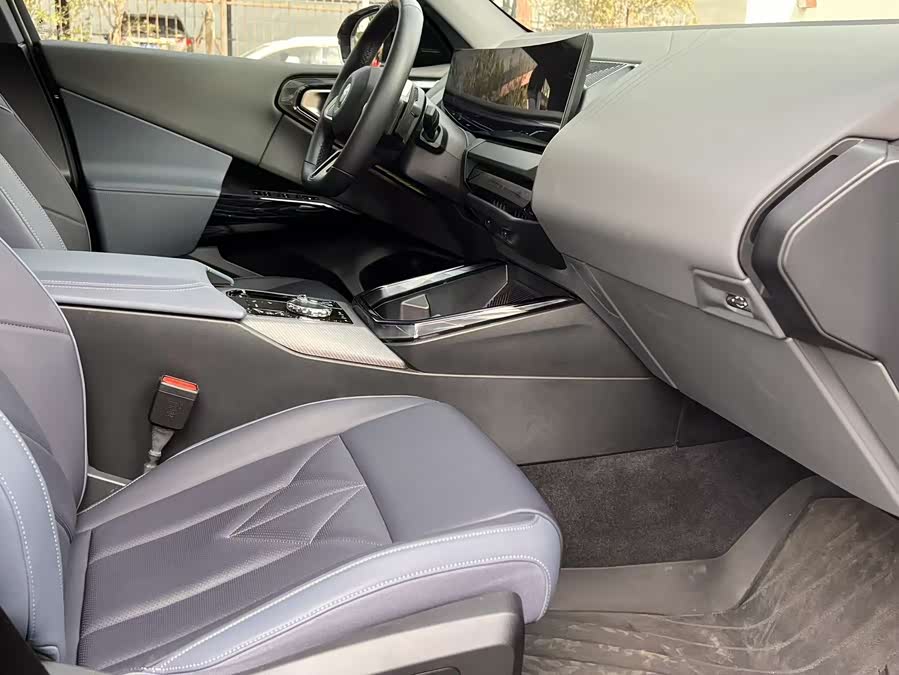 BMW X3 2025 immagine di auto #13