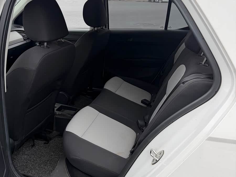 Skoda Fabia 2017 صورة سيارة #13