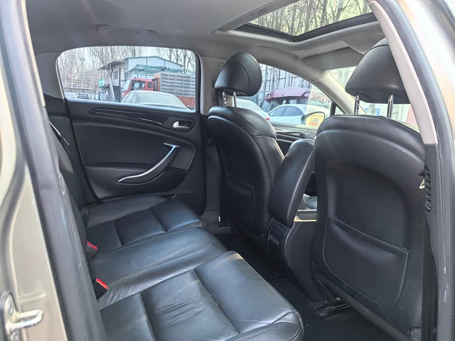 Citroen C5 2014 immagine di auto #13