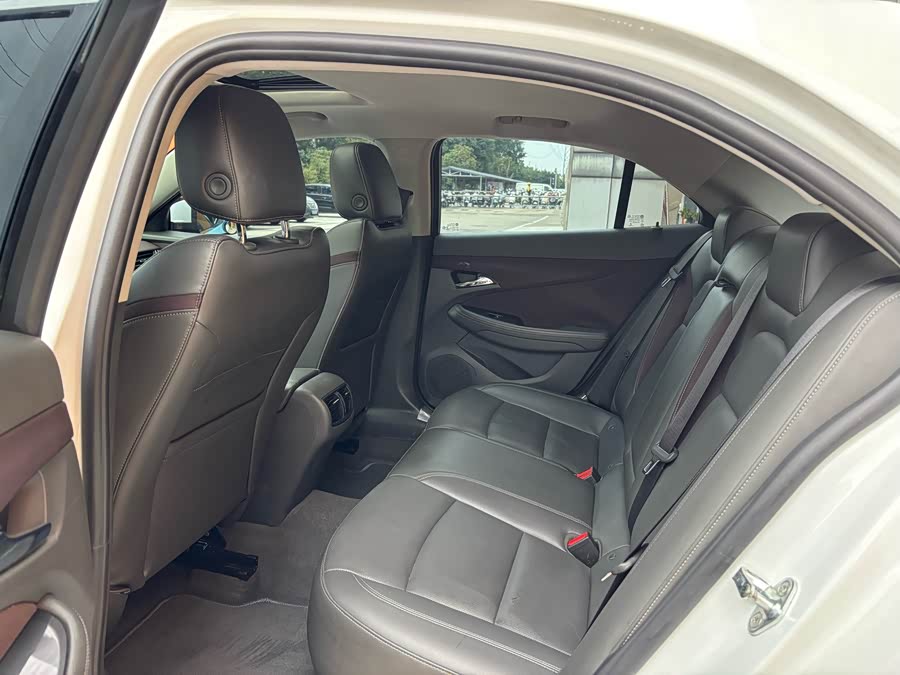 Chevrolet Malibu 2016 car image #13