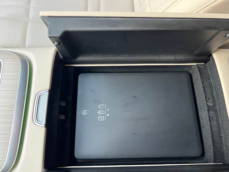 Deepal S09 2025 immagine di auto #13