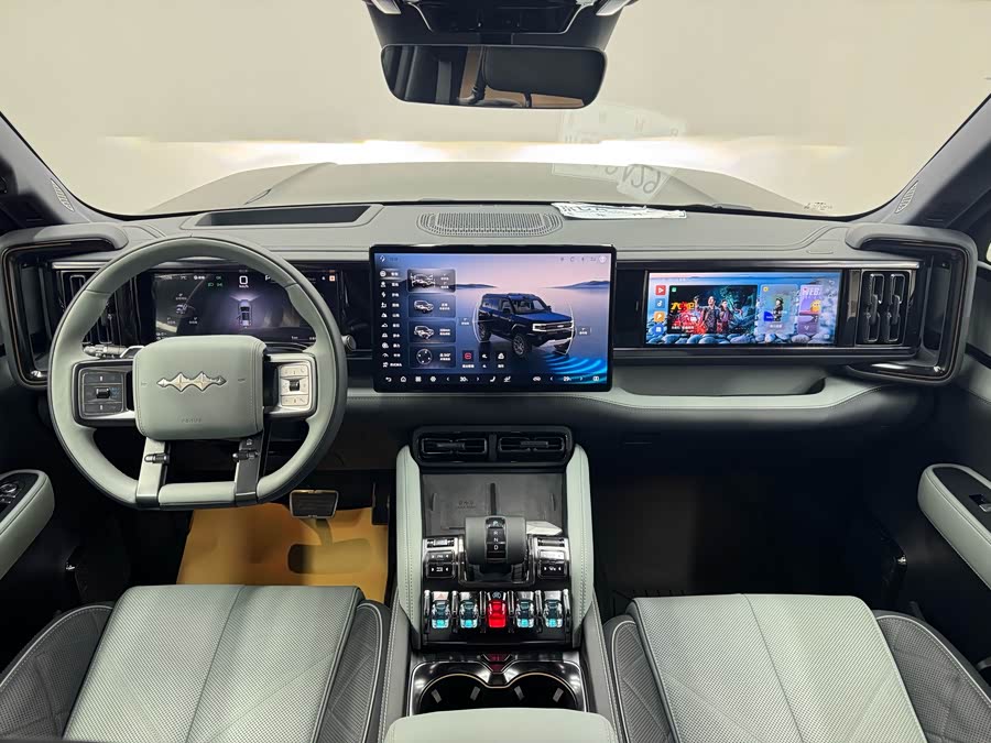 FangChengBao Leopard 5 2025 car image #13