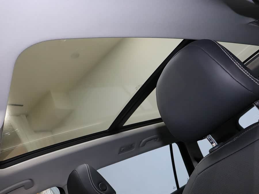 Volkswagen Tiguan L 2023 #13 Volkswagen Tiguan L 2023 car image #13