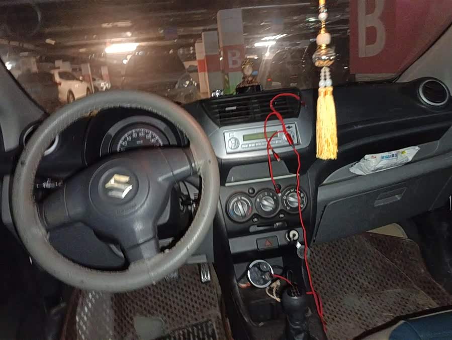 Suzuki Alto 2014 image de voiture #13