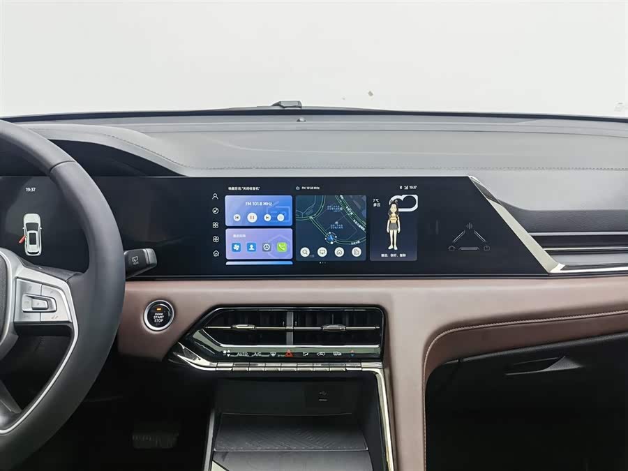 JAC X8 PLUS 2024 #13 JAC X8 PLUS 2024 car image #13