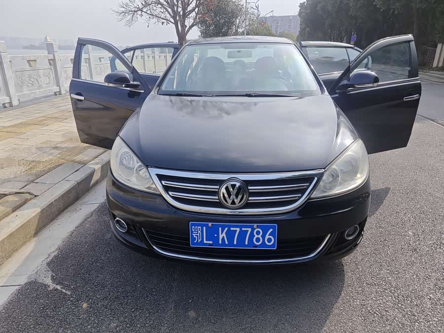 Volkswagen Lavida 2011 изображение автомобиля #13
