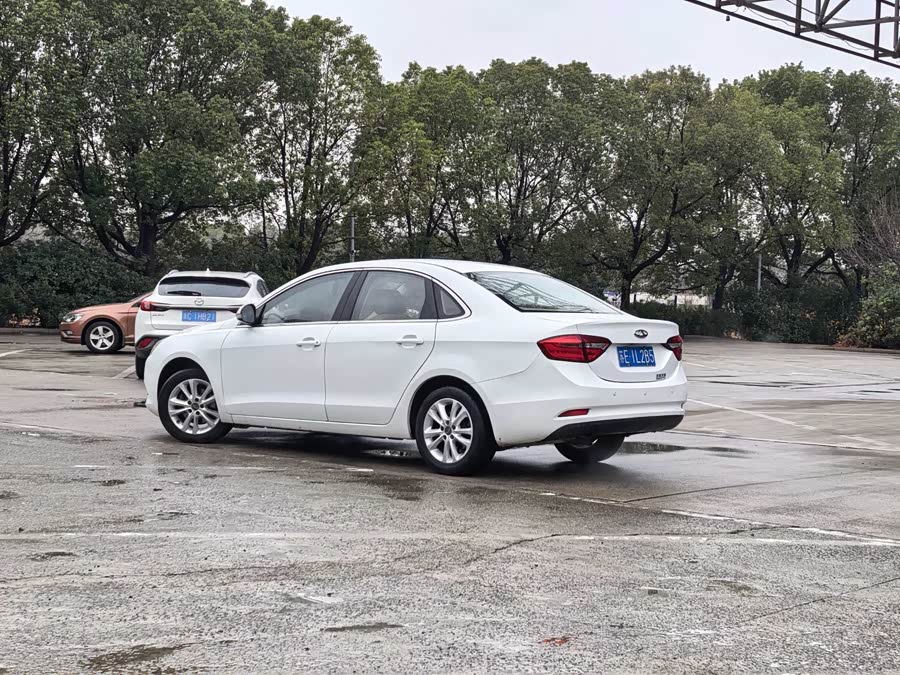 Chery Arrizo 7 2015 صورة سيارة #13