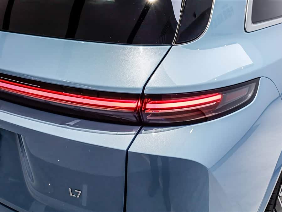 Li L7 2024 car image #13