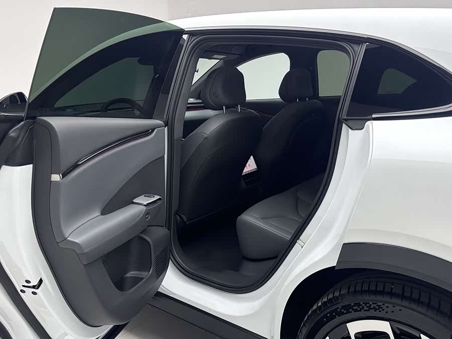 Xpeng G7 2025 immagine di auto #13