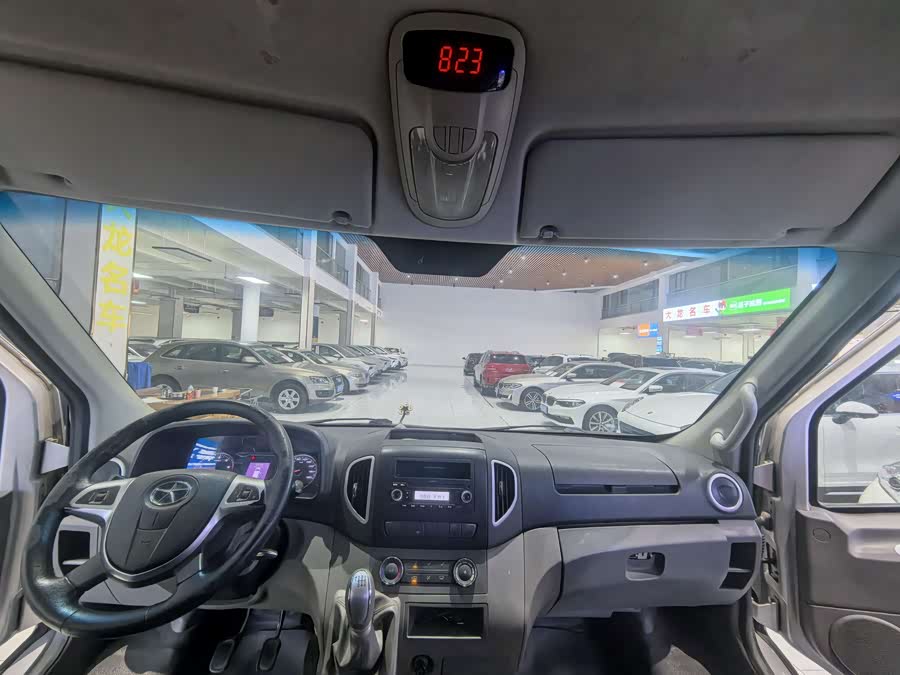 JAC 2018 #13 JAC 2018 car image #13