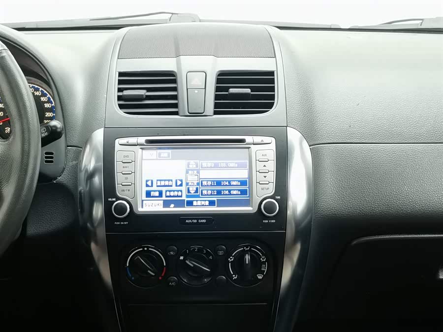 铃木 天语 SX4 2013 汽车图片 #13