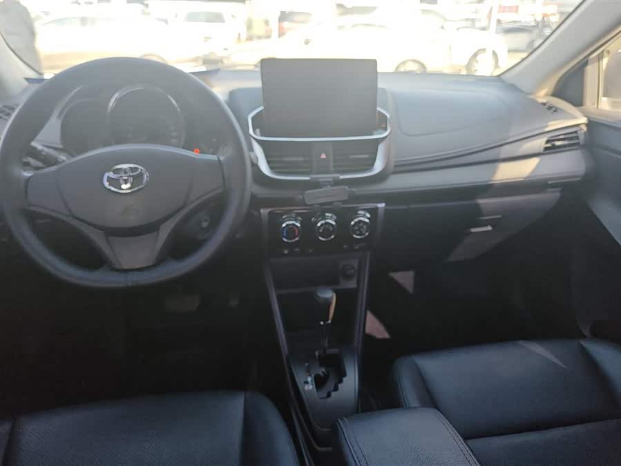 Toyota Yaris L Zhixiang 2020 صورة سيارة #13