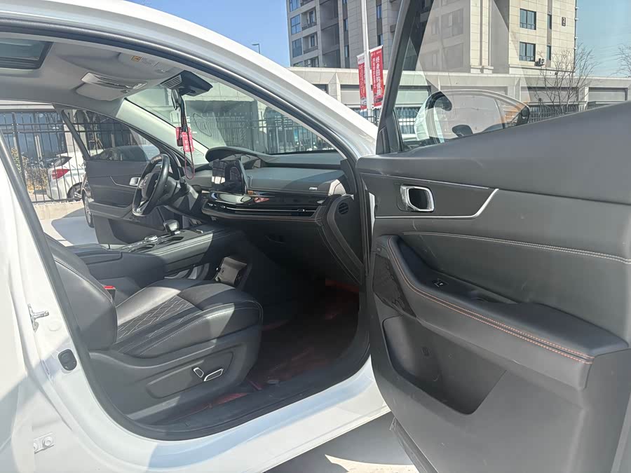 Changan UNI-K 2022 car image #13