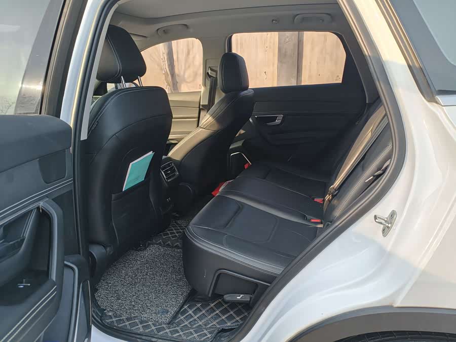 BYD Song Pro 2019 #13 BYD Song Pro 2019 car image #13