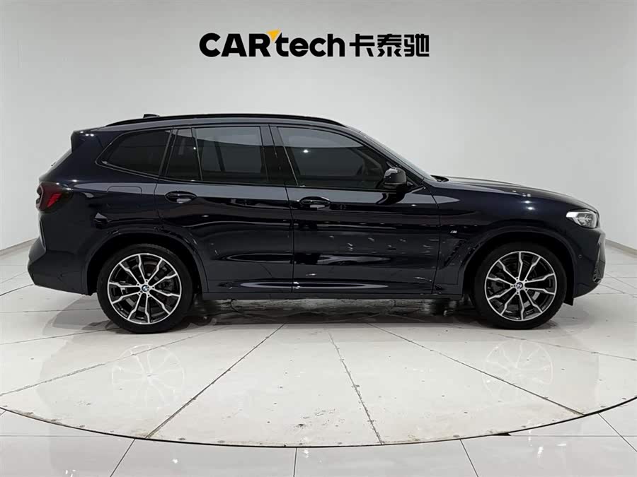 BMW X3 2023 immagine di auto #13