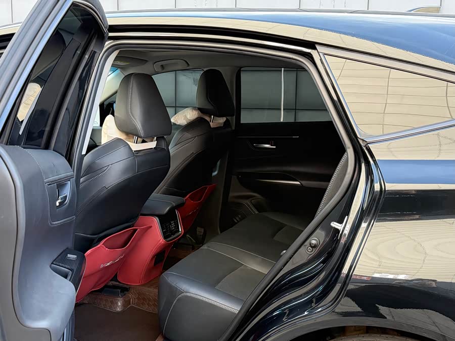 Toyota Venza 2023 immagine di auto #13