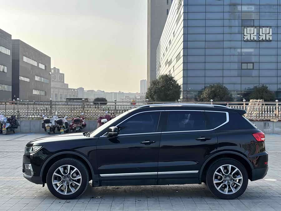 Haval H7 2017 car image #13