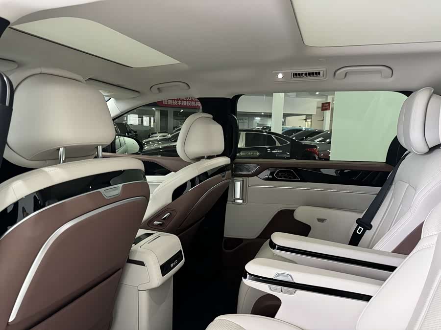 BYD Xia 2025 imagen de coche #13