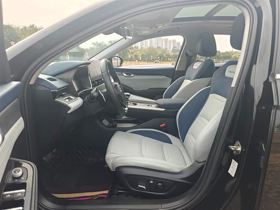 GEELY Preface 2022 #13 GEELY Preface 2022 car image #13