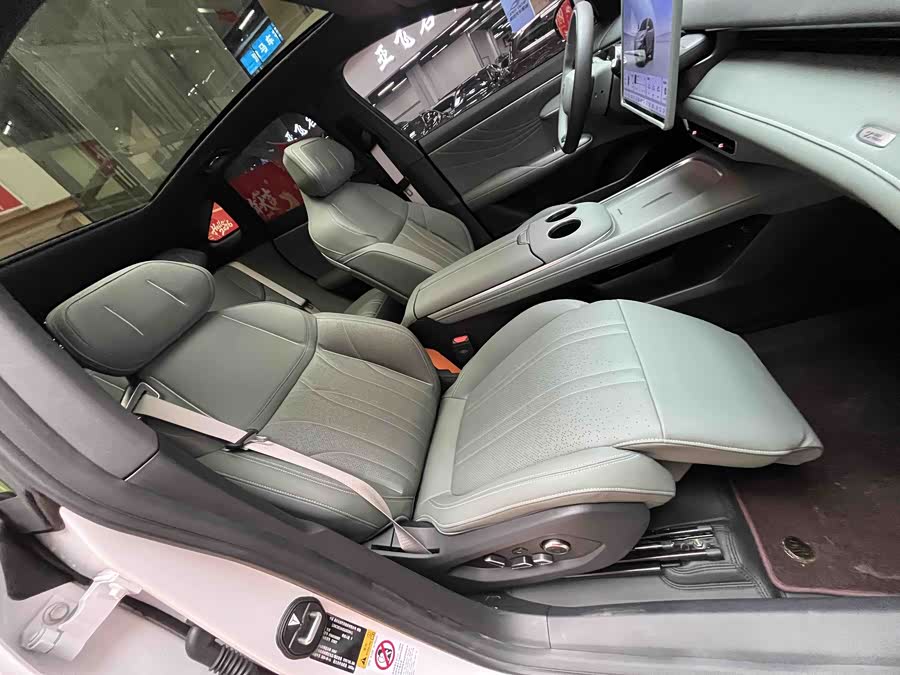 Deepal S07 2025 immagine di auto #13