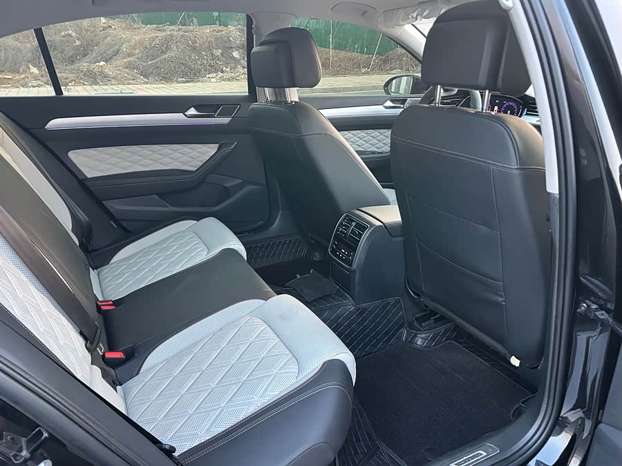 Volkswagen Magotan 2025 car image #13