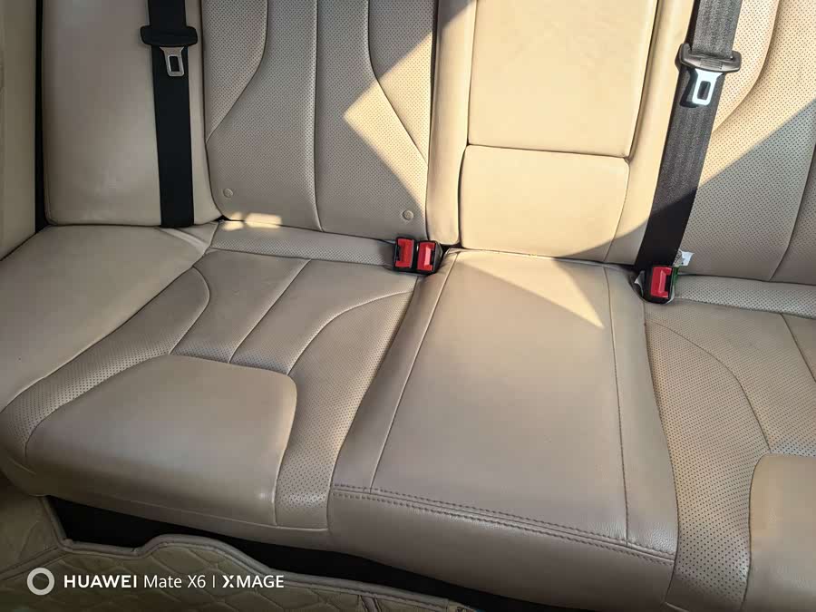 GEELY Emgrand 2017 car image #13