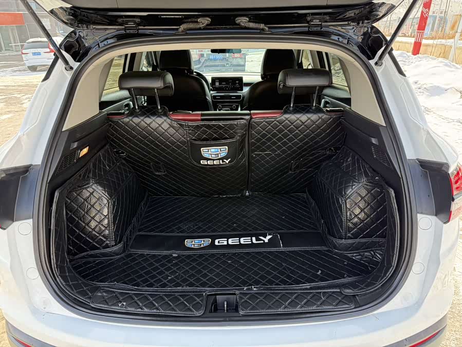 GEELY Coolray 2021 #13 GEELY Coolray 2021 car image #13