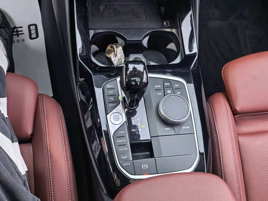 BMW X3 2023 immagine di auto #13