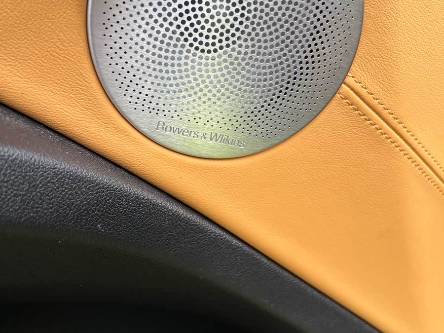 BMW X4 M 2022 car image #13