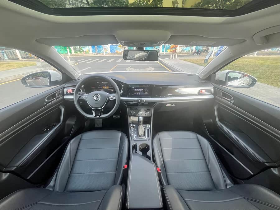 Volkswagen Lavida 2022 car image #13