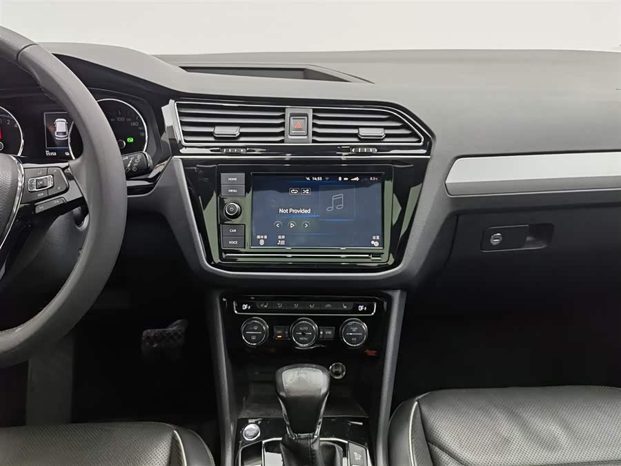 Volkswagen Tiguan L New Energy 2020 изображение автомобиля #13