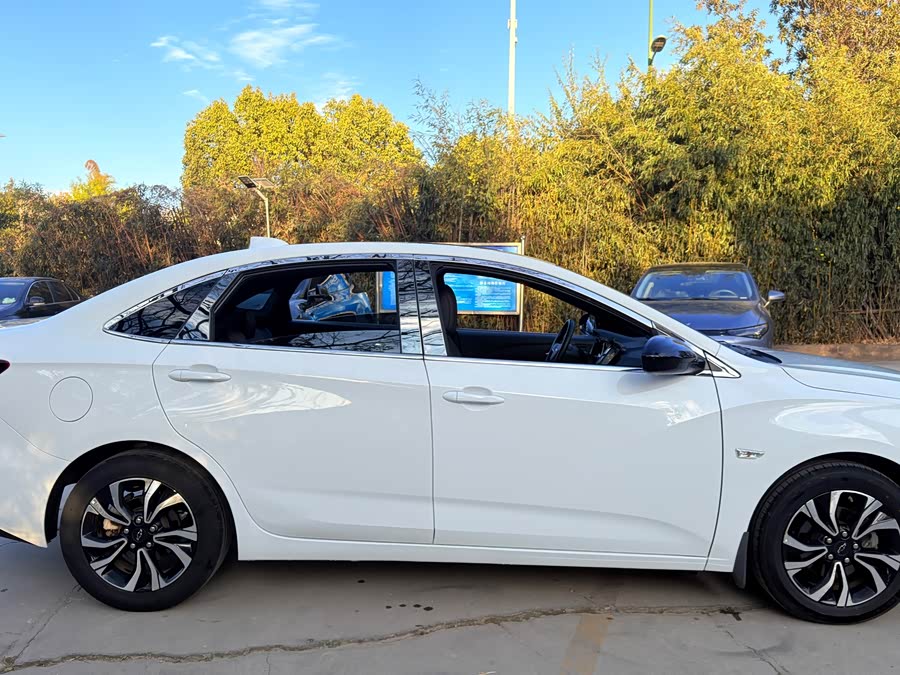 Chevrolet Monza 2020 #13 Chevrolet Monza 2020 car image #13