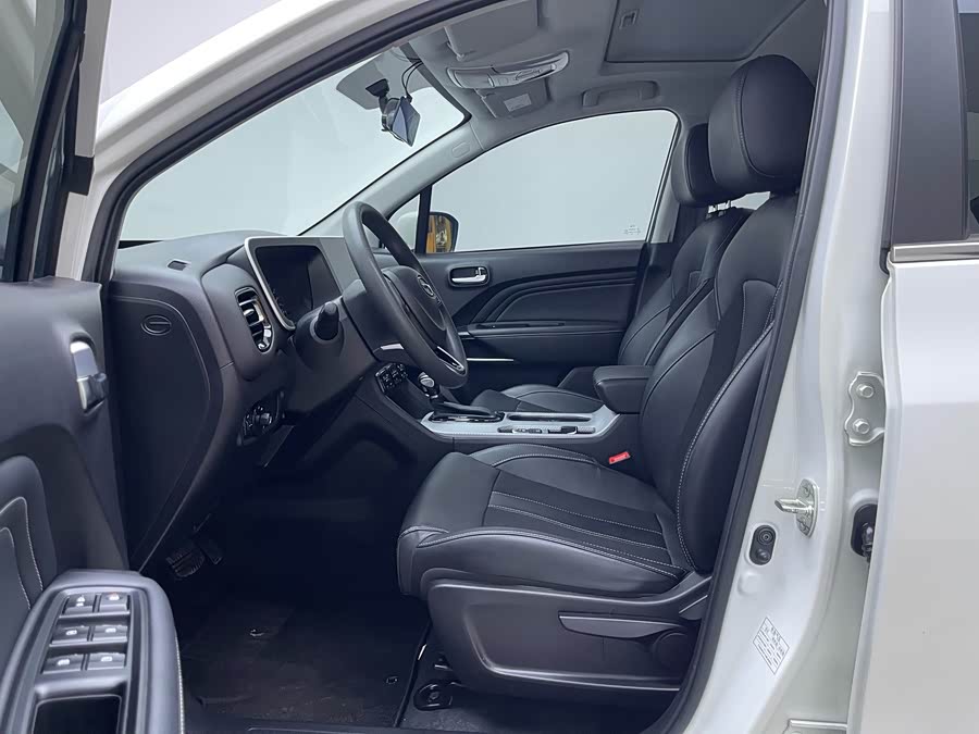 GAC Trumpchi GS3 2022 #13 GAC Trumpchi GS3 2022 car image #13