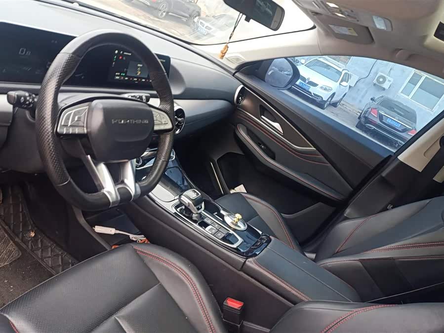 Forthing T5 EVO 2022 car image #13