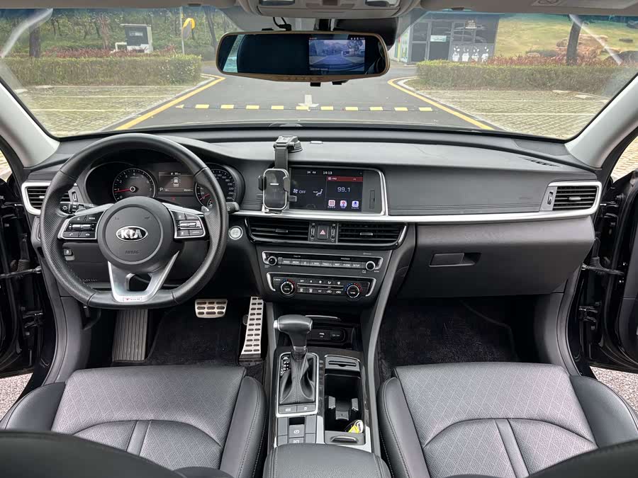 Kia K5 2020 صورة سيارة #13