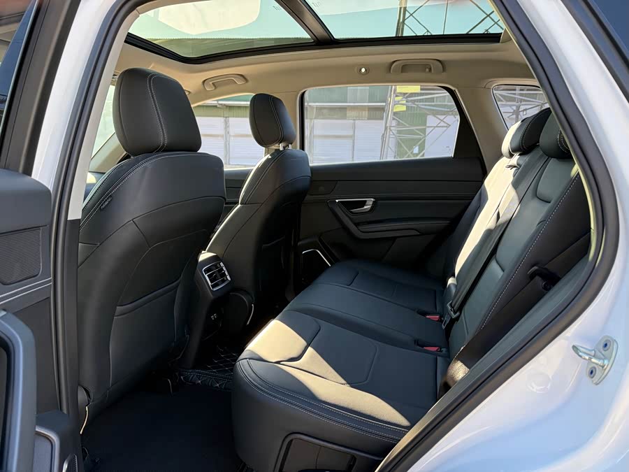 BYD Song Pro 2020 #13 BYD Song Pro 2020 car image #13