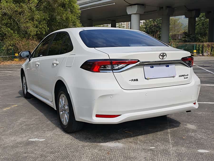 Toyota Corolla 2022 immagine di auto #13