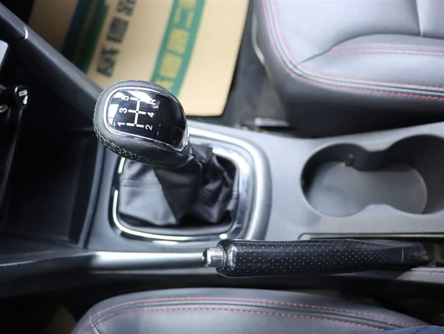 Chery Tiggo 3 2015 car image #13