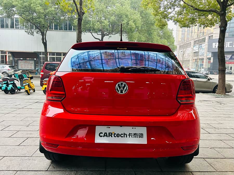 Volkswagen Polo 2015 immagine di auto #13