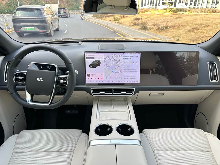 Li L9 2024 imagen de coche #13