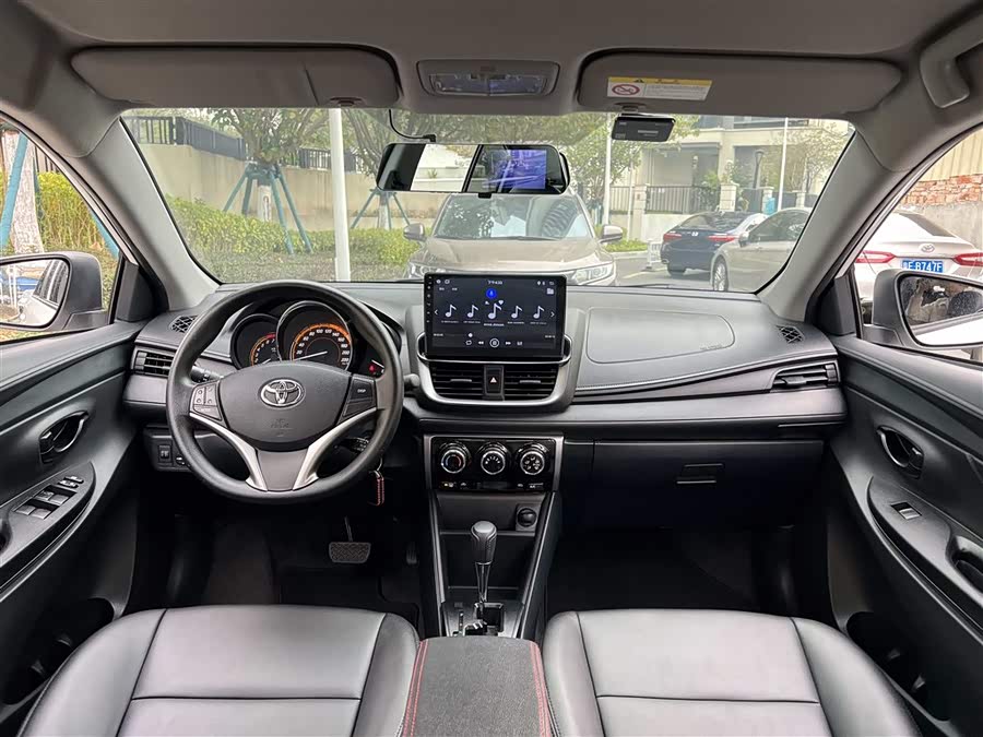 Toyota Yaris L Zhixiang 2022 صورة سيارة #13