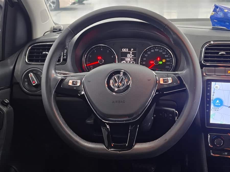 Volkswagen Polo 2018 immagine di auto #13